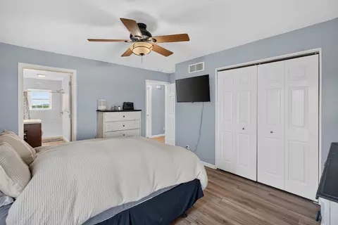 Bedroom - 1334 S 16000w Rd, Reddick, IL 60961 photo 3 of 7