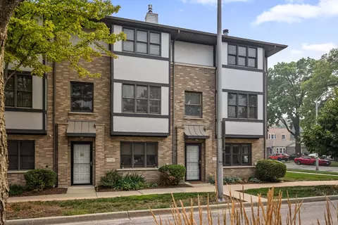 7718 Harvard St, Forest Park, IL 60130