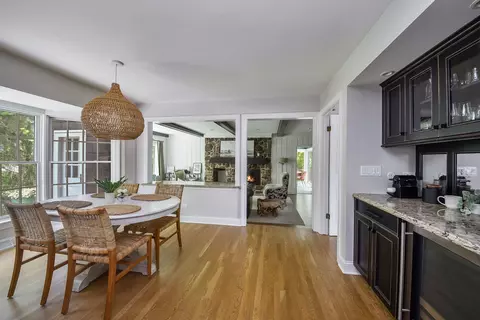 Dining - 707 Gary Ct, Wheaton, IL 60187 photo 1 of 3