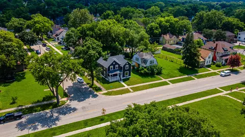 1076 E Maple St, Kankakee, IL 60901 photo 36