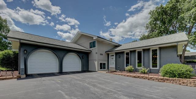 27 W719 Sycamore St, West Chicago, IL 60185