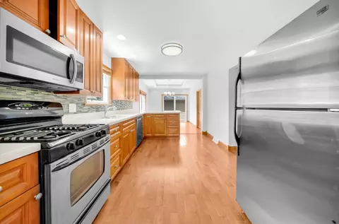 Kitchen - 1446 Everett Ave, Des Plaines, IL 60018 photo 2 of 2
