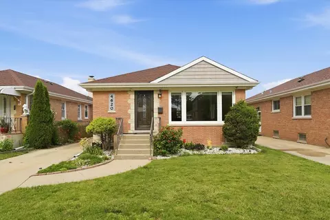 4620 N Ozanam Ave, Norridge, IL 60706
