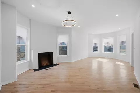 Living - 1446 E 71st Pl, Chicago, IL 60619 photo 2 of 3