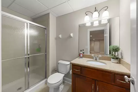Bath - 13452 Skyline Dr, Plainfield, IL 60585 photo 6 of 6