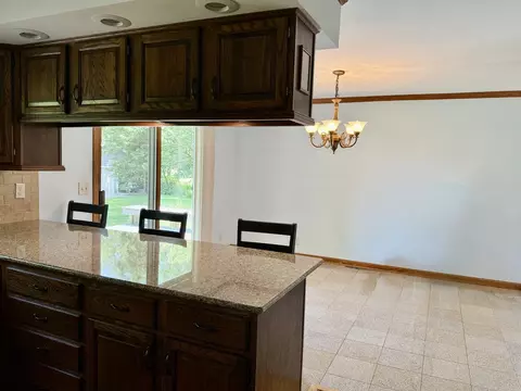 363 N 2575th Rd, Oglesby, IL 61348 photo 8