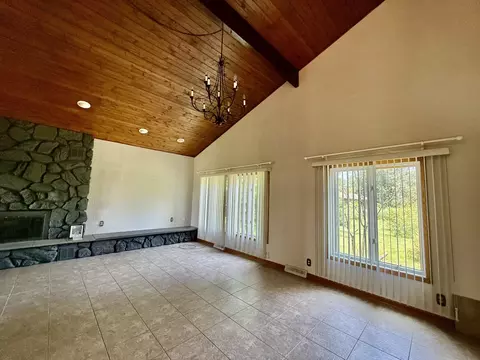 363 N 2575th Rd, Oglesby, IL 61348 photo 2