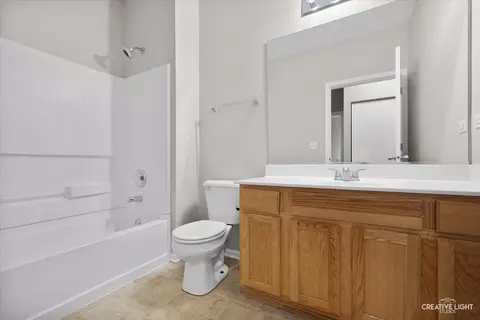 Bath - 5116 Red Field Ct, Plainfield, IL 60586 photo 2 of 2