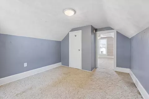 Bedroom - 714 19th Ave, Fulton, IL 61252 photo 2 of 5