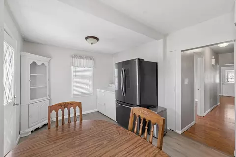 Dining - 714 19th Ave, Fulton, IL 61252 photo 2 of 2