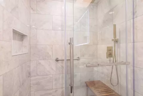 7414 W Devon Ave, Chicago, IL 60631 photo 19
