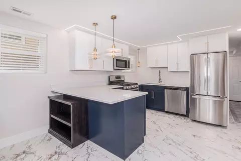 7414 W Devon Ave, Chicago, IL 60631 photo 17