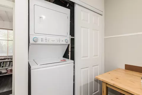 7414 W Devon Ave, Chicago, IL 60631 photo 15