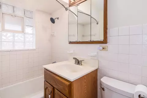 7414 W Devon Ave, Chicago, IL 60631 photo 28