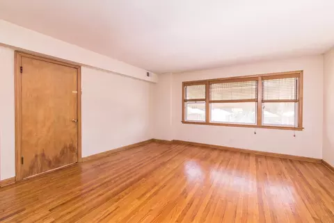 7414 W Devon Ave, Chicago, IL 60631 photo 26
