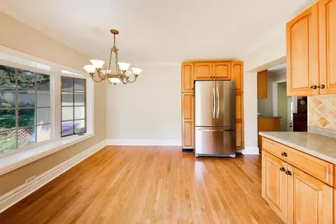 Living - 708 N Summit St, Wheaton, IL 60187 photo 7 of 7