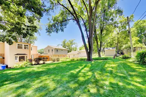 Exterior - 708 N Summit St, Wheaton, IL 60187 photo 7 of 10