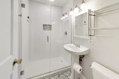 Bath - 708 N Summit St, Wheaton, IL 60187 photo 1 of 4