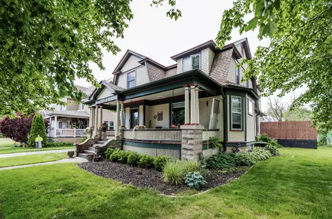 109 W North St, Peotone, IL 60468
