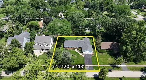 325 E Hawthorne Blvd, Wheaton, IL 60187 photo 1