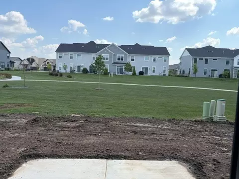 Exterior - 25511 W Emory Ln, Plainfield, IL 60544 photo 2 of 3