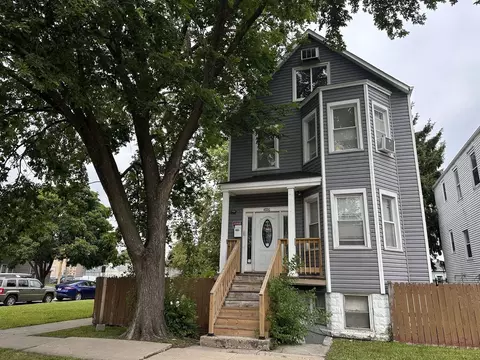 4926 W 30th Pl, Cicero, IL 60804
