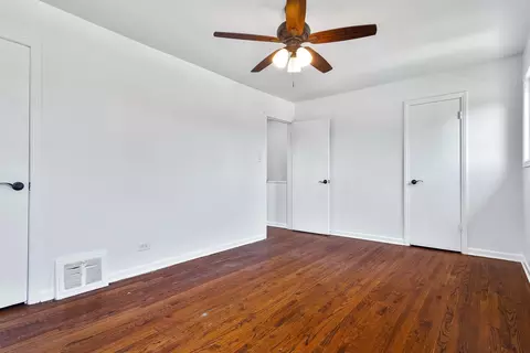 446 Oak St, Des Plaines, IL 60016 photo 12