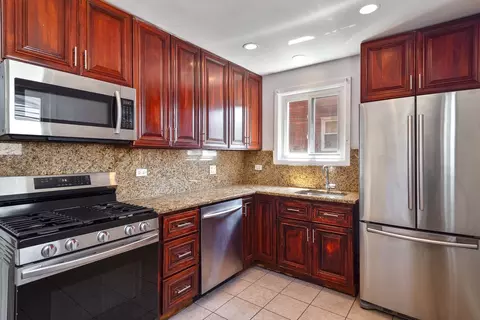 446 Oak St, Des Plaines, IL 60016 photo 8