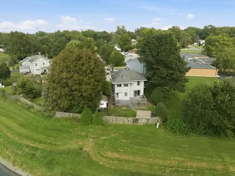 View/Area - 9 Hale Ct, Normal, IL 61761 photo 2 of 3