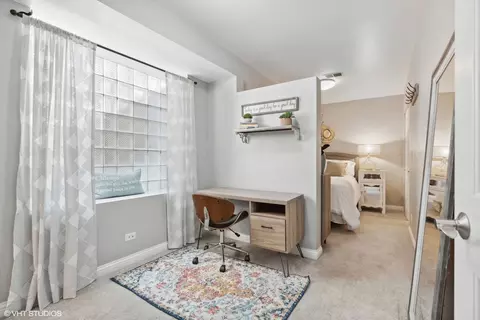 Other - 2307 W Haddon Ave #A, Chicago, IL 60622 photo 2 of 3