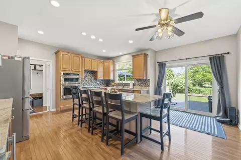 Kitchen - 531 Brookside Ave, Algonquin, IL 60102 photo 1 of 8