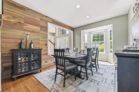 Dining - 531 Brookside Ave, Algonquin, IL 60102 photo 2 of 2