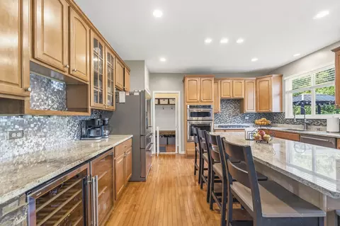 Kitchen - 531 Brookside Ave, Algonquin, IL 60102 photo 4 of 8