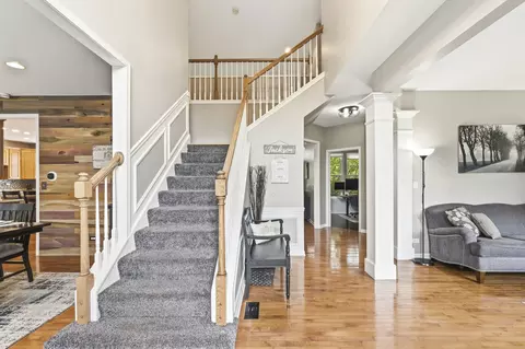 Entry Way - 531 Brookside Ave, Algonquin, IL 60102 photo 2 of 3