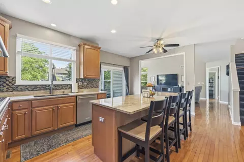 Kitchen - 531 Brookside Ave, Algonquin, IL 60102 photo 6 of 8