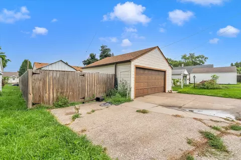 Exterior - 3708 5th Ave, Moline, IL 61265 photo 7 of 7