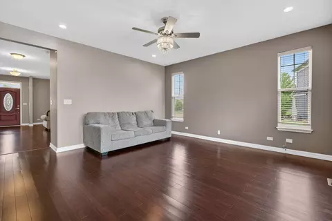Living - 12807 Timber Wood Cir, Plainfield, IL 60585 photo 8 of 13