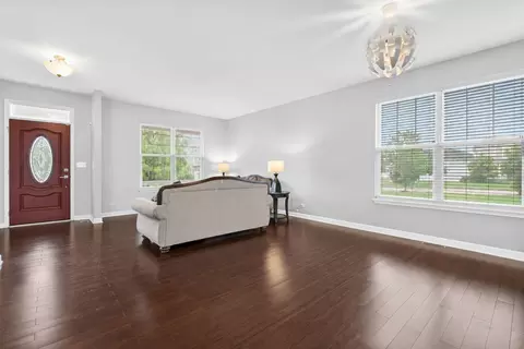 Living - 12807 Timber Wood Cir, Plainfield, IL 60585 photo 7 of 13