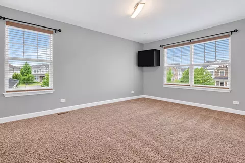 Bedroom - 12807 Timber Wood Cir, Plainfield, IL 60585 photo 4 of 8