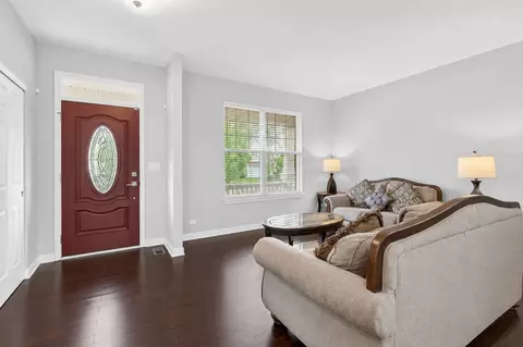 Entry Way - 12807 Timber Wood Cir, Plainfield, IL 60585 photo 4 of 4