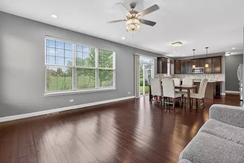Living - 12807 Timber Wood Cir, Plainfield, IL 60585 photo 11 of 13