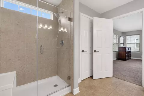 Bath - 12807 Timber Wood Cir, Plainfield, IL 60585 photo 2 of 3