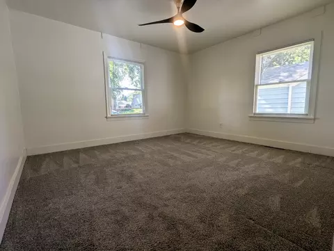 Bedroom - 1460 S 6th Ave, Kankakee, IL 60901 photo 1 of 8