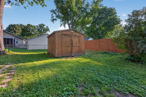Exterior - 306 E Locust St, Normal, IL 61761 photo 7 of 7
