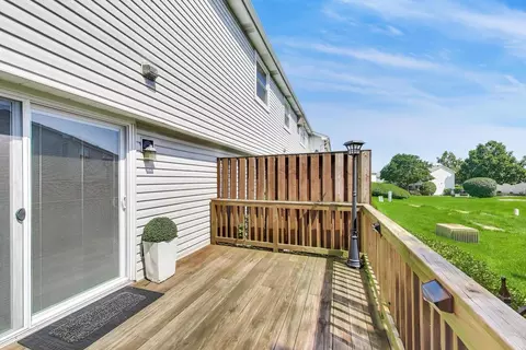 254 Peppertree Ln, Aurora, IL 60504 photo 20