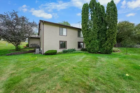 5202 Winslow Cir #D, Mchenry, IL 60050 photo 20