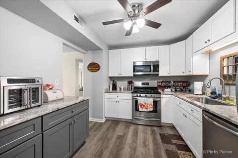 5202 Winslow Cir #D, Mchenry, IL 60050 photo 9