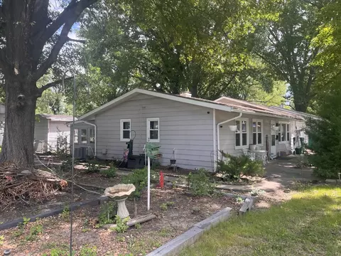 Exterior - 14 Drexel Dr, Sauget, IL 62206 photo 5 of 11
