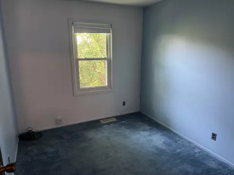 Bedroom - 1486 Elder Dr, Aurora, IL 60506 photo 1 of 6