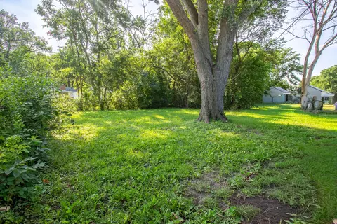 Exterior - 16523 Spaulding Ave, Markham, IL 60428 photo 3 of 3